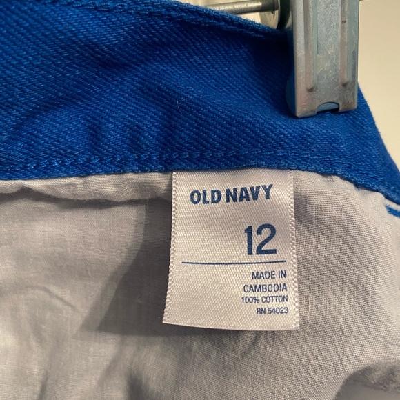 Shorts - Picture 3 of 3